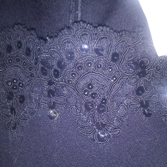 Women's dinner dress - Picture 4 of 6